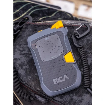 TRACKER S