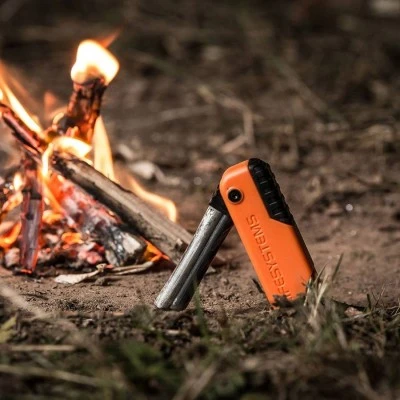 DUAL-ACTION FIRESTARTER