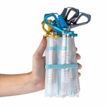 ROLL-UP ICE SCREW HOLDER