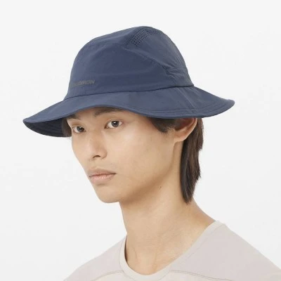 MOUNTAIN HAT
